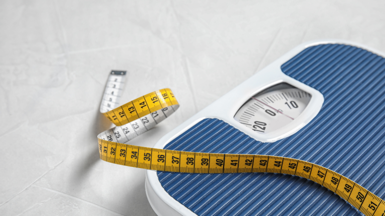 Weight-Scale-and-Measuring-Tape-for-Health-Assessment